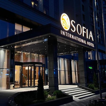 Sofia International Hotel Bishkek Exteriör bild